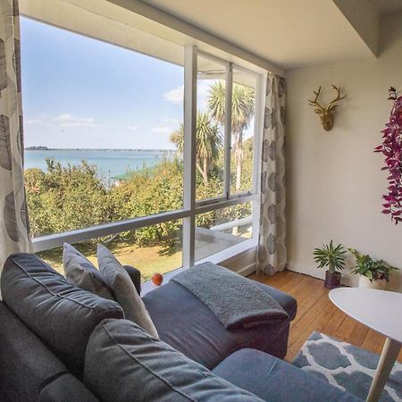 Sea View Big Garden Near City Apartment Christchurch Bagian luar foto